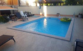 Apartments Residence V
